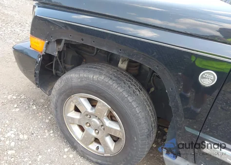 2007 Jeep Commander Limited из США, поврежденный, VIN 1J8HG58207C591661